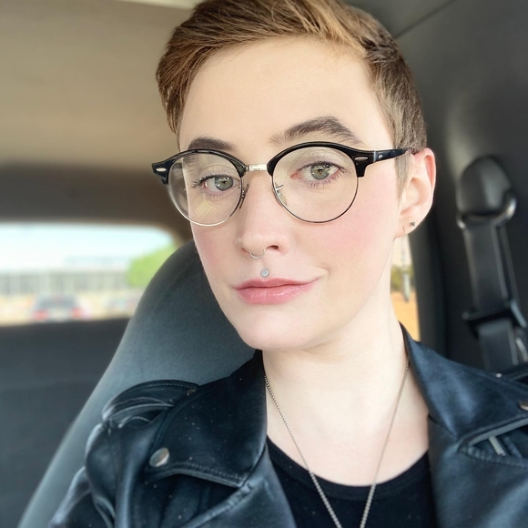 hillary_roberts